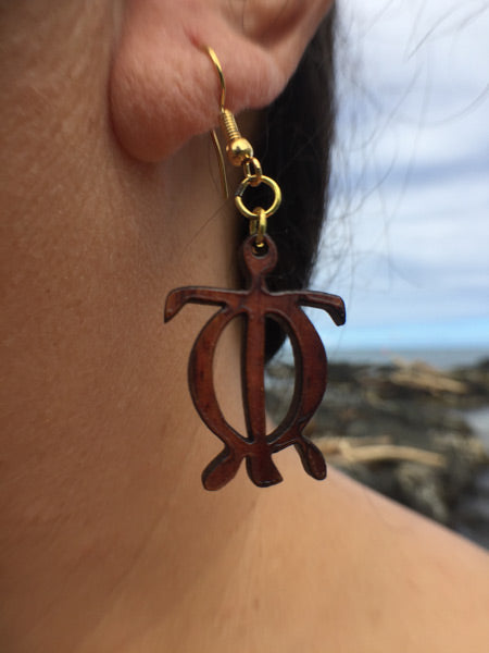 Honu Keiki Koa Earrings - Hawaii Bookmark