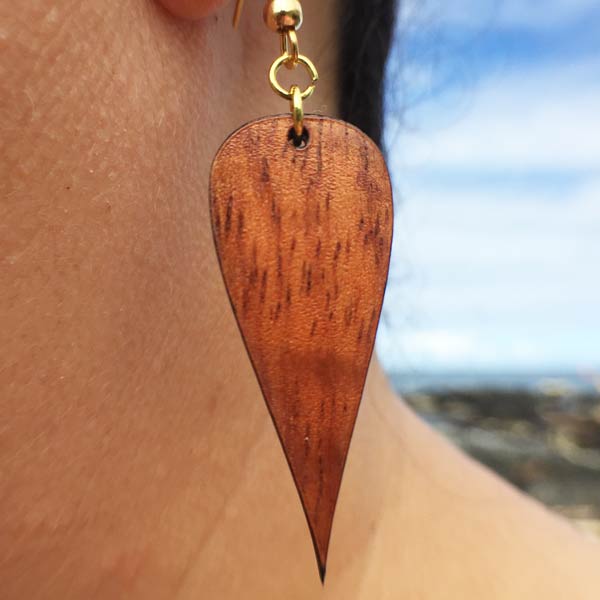 Beautiful Kū Koa Wood Earrings - Hawaii Bookmark