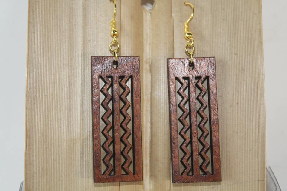 Wailuku Li'i Koa Earrings - Hawaii Bookmark